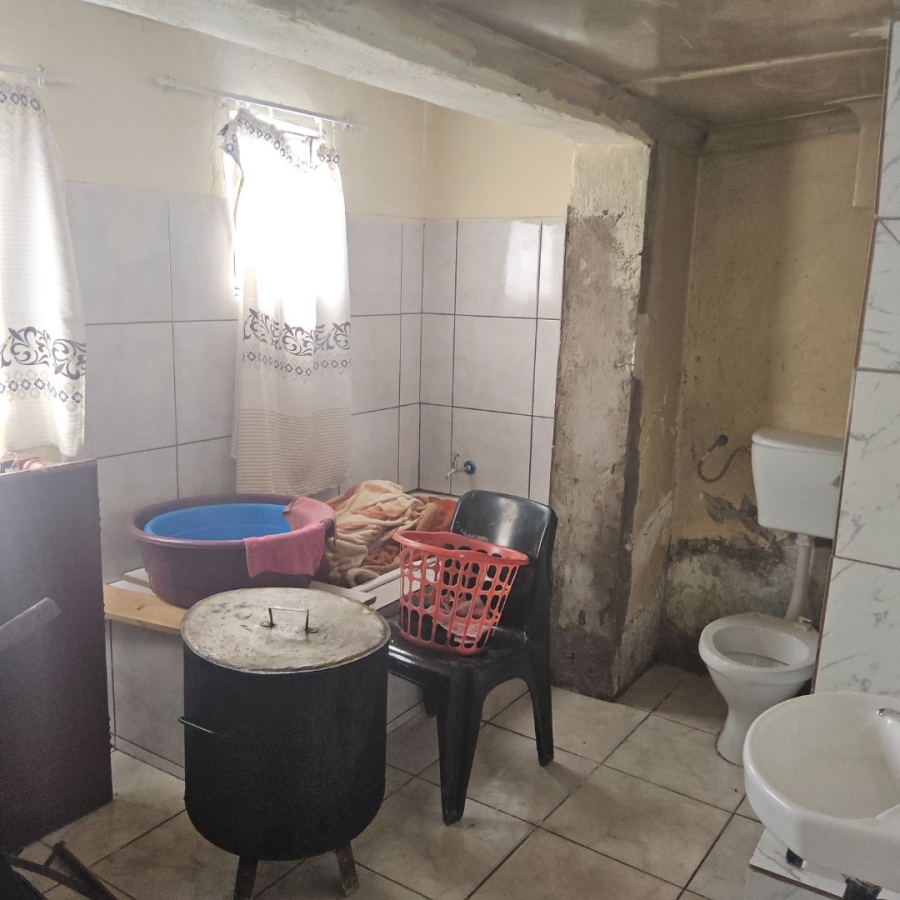 3 Bedroom Property for Sale in Manyatseng Free State
